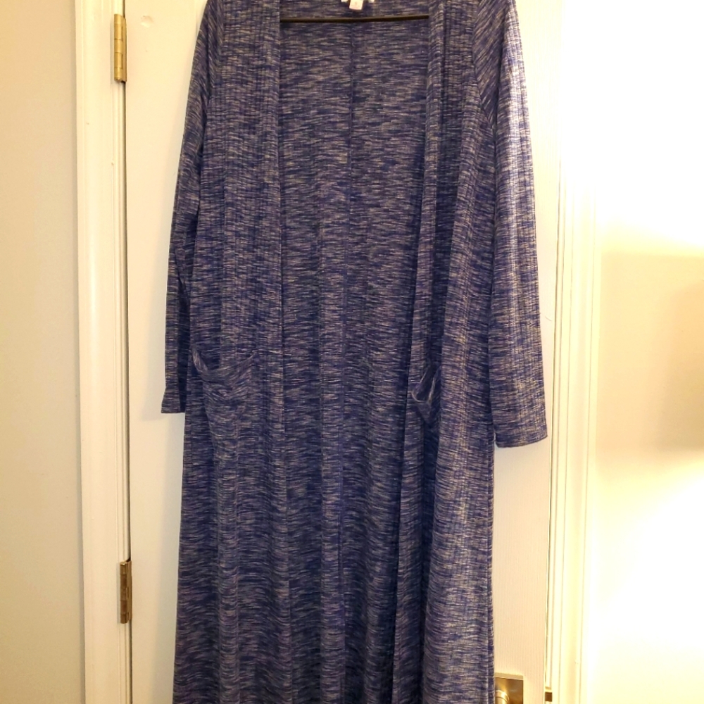 Gorgeous LuLaRoe Sweater duster!